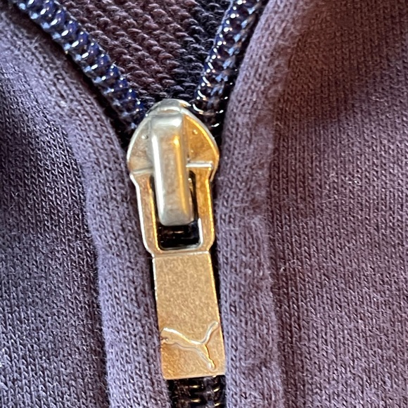 #279 VINTAGE PUMA FULL ZIP UP FRONT HOODIE. It was a low price for a long time. - Picture 8 of 11